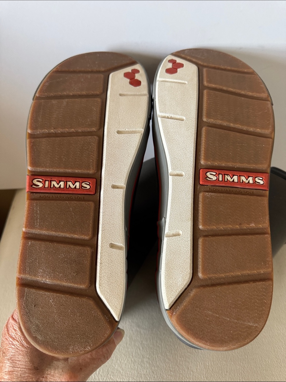 Simms Challenger Pull On Boot - Picture 6 of 10